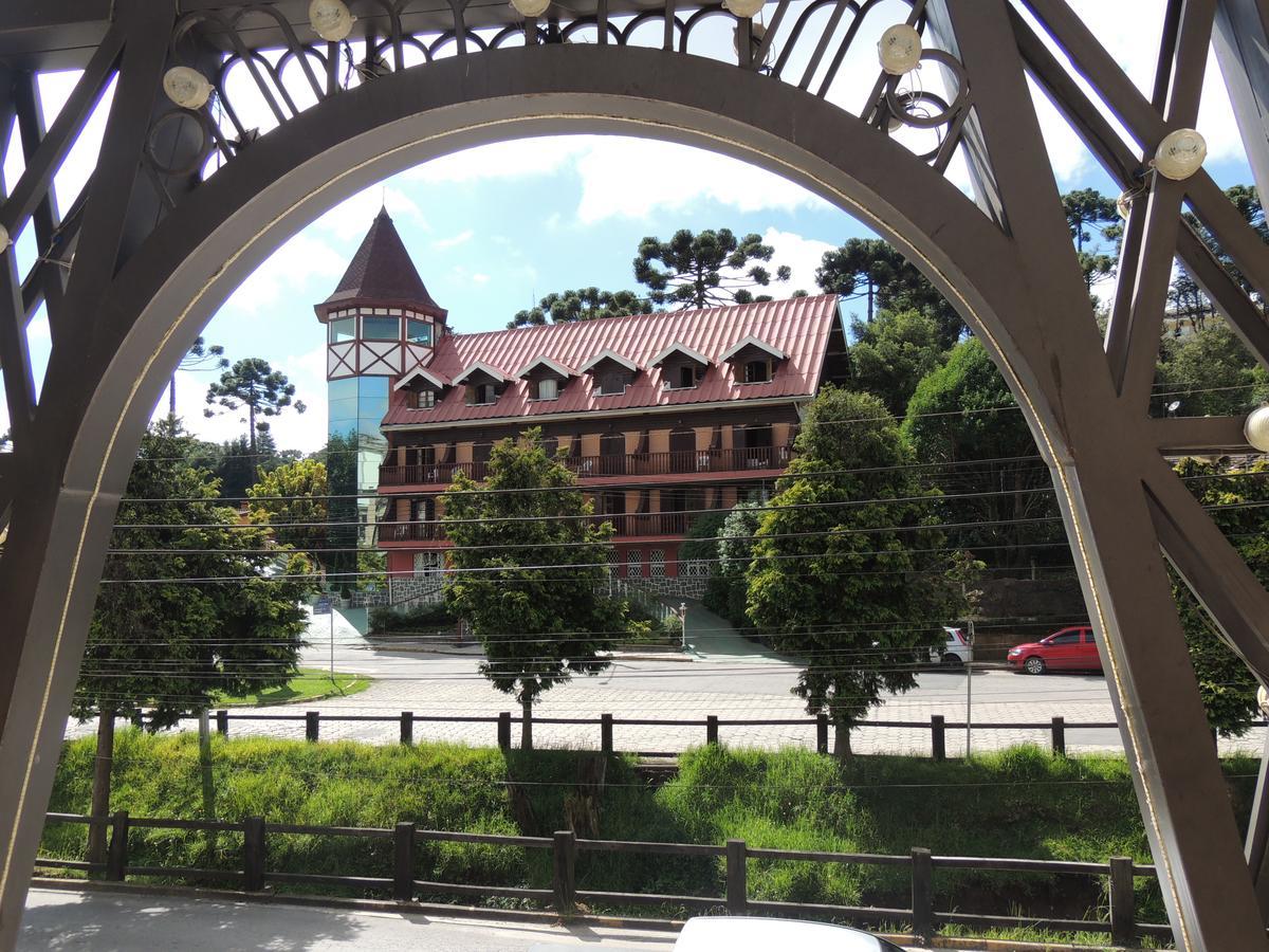 Hotel Monte Carlo Campos do Jordão Exteriör bild